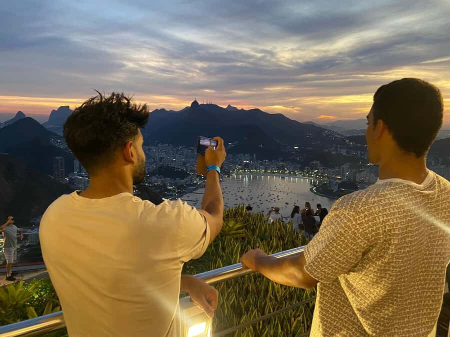 Rio Highlights: Christ, Sugarloaf, more in a Private Tour - Private Driver + English/Spanish Guide + Real Photo Help