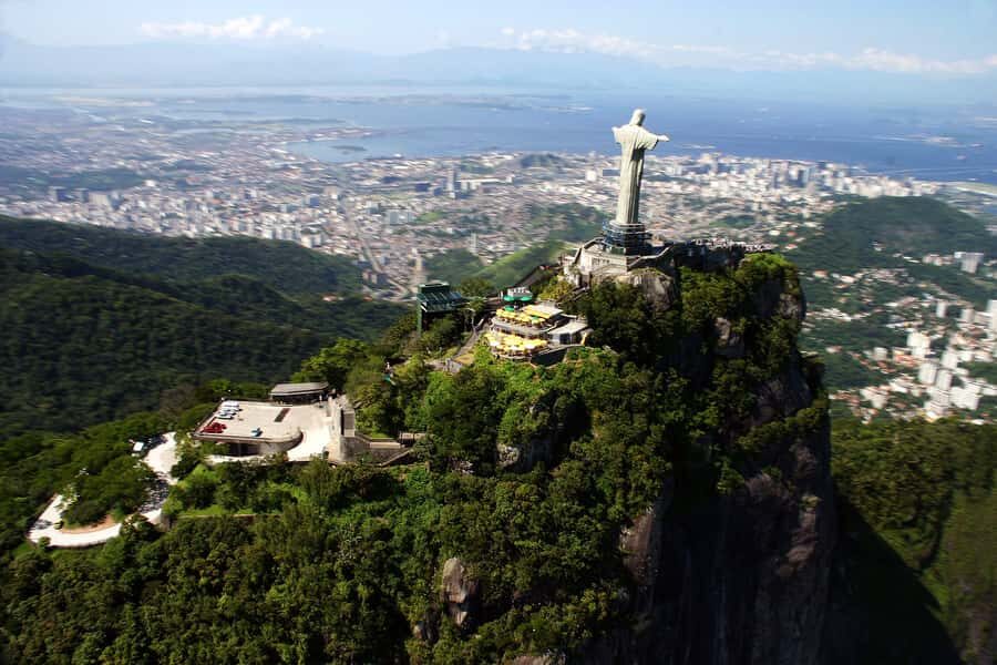 Rio: Maracanã Stadium & Christ the Redeemer by Rack Railway - Christ the Redeemer at Corcovado: How to Use Your Time Well