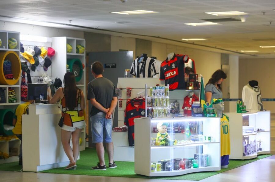 Rio: Maracanã Stadium Official Entrance Ticket - How guided it is (and why that might be a plus)