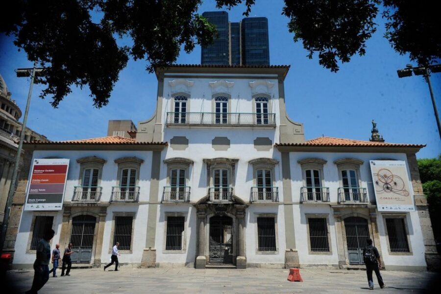 Rio: Olympic Boulevard, Museum of Tomorrow & History Tour - Confeitaria Colombo Finale: Art Nouveau Beauty and Brazilian Snacks