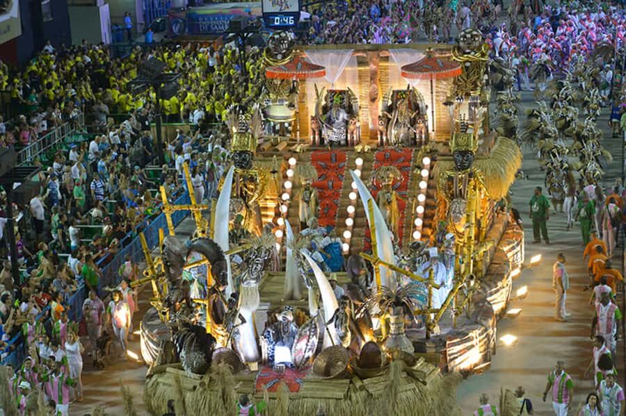 Rio: Premium Carnival Seating with Food, Drinks, & Transfers - Drink and Eat Smart: Small Habits That Make the Night Better