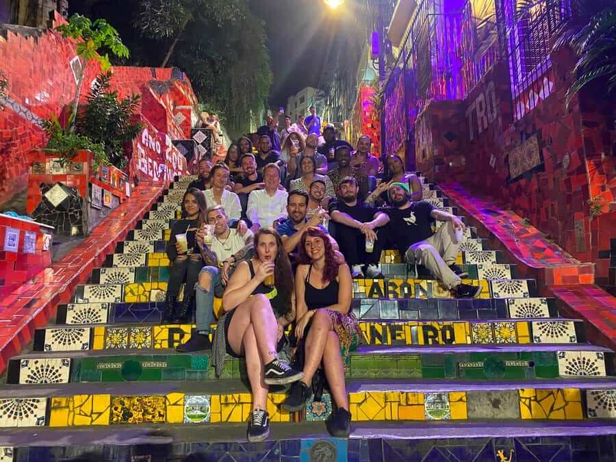 Rio: Pub Crawl in Lapa with Cachaça Tasting and Live Samba - Safety and group handling in Lapa (the part you actually care about)