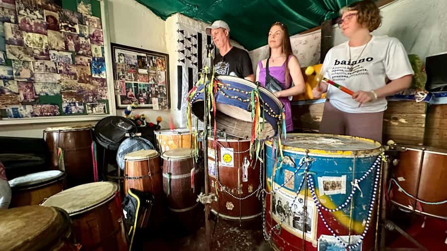 Salvador: 3-Hour Percussion Class - The class format: what 3 hours usually turns into