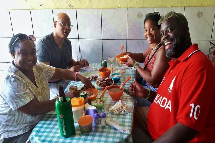 Salvador: Anthropological City Tour with Lunch IN 6 HOURS - Small-Group Size and Guides: Why the Day Feels Personal