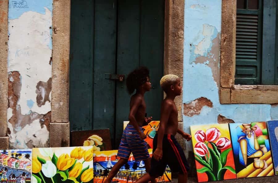 Salvador, Bahia: A amazing Walking Tour! - Rua Chile and the colonial street that leads you into the story