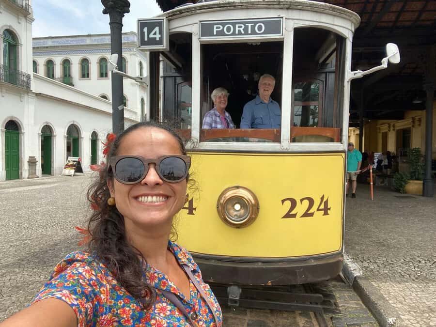 Santos: Local Highlights Private Tour - Santos port and the restored historic center: why it matters