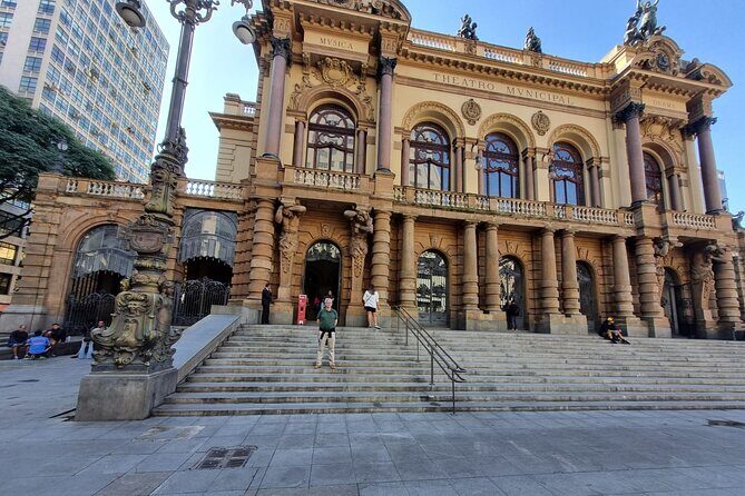 São Paulo 5 Hour Private Tour With Fruit Tasting - Stop 4: Historic Center streets—where São Paulo began