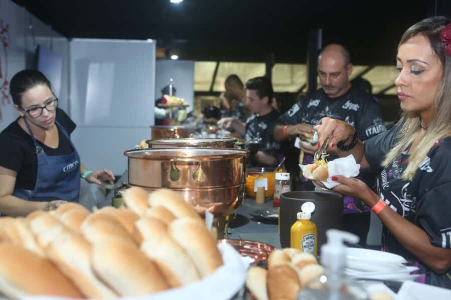 São Paulo Carnival Seating with Food, Drinks, & Transfer - Key things I’d prioritize