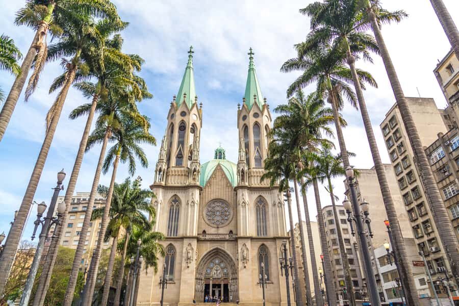 São Paulo: Classic Half-Day Private Sightseeing Guided Tour - Paulista Avenue, Jardins, and Oscar Freire shopping time