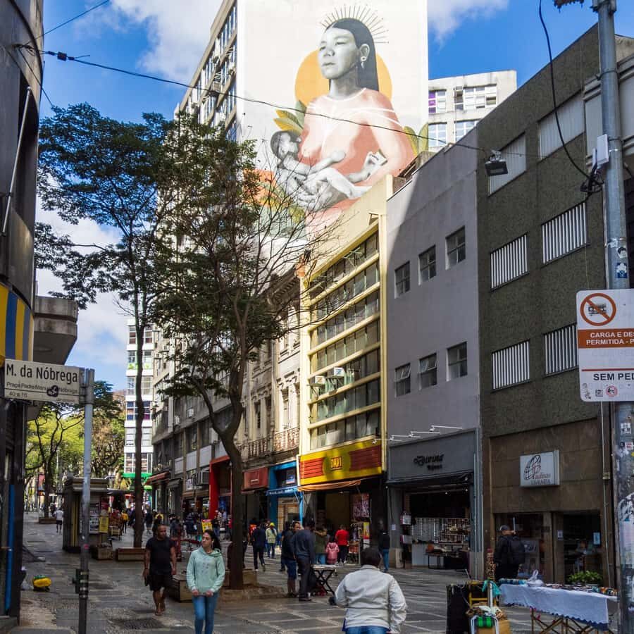 Sao Paulo: Downtown-Center Walking Tour | 2 Hours - English - Paróquia São Francisco de Assis: religion, power, and neighborhood shape