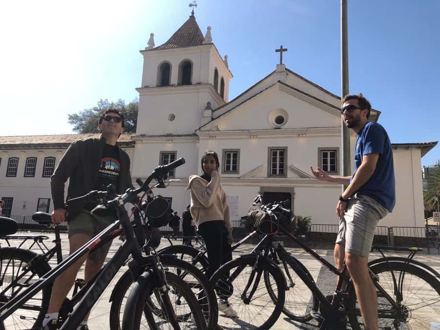 São Paulo: Downtown Historical Bike Tour - Pátio do Colégio and Sé Cathedral: Founding Day, Up Close