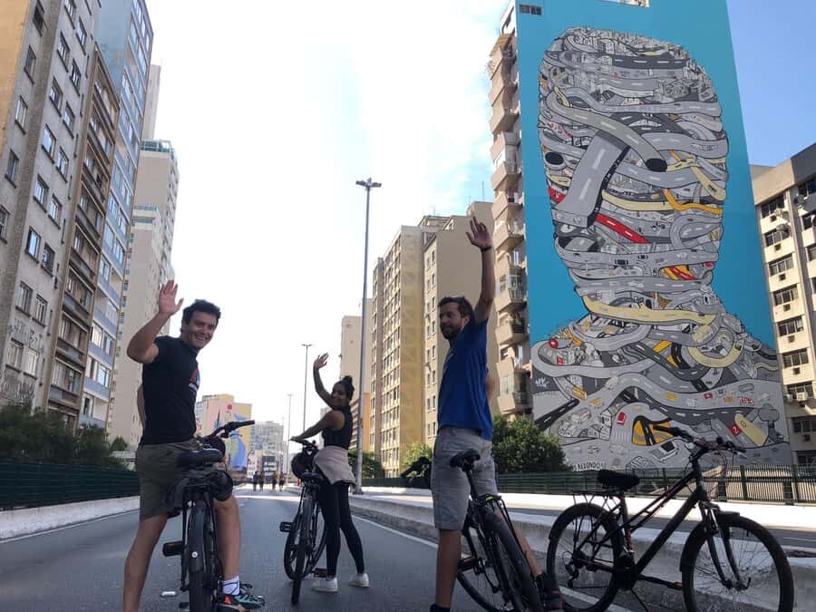 São Paulo: Downtown Historical Bike Tour - Liberdade: Japanese Culture in São Paulo’s Streets