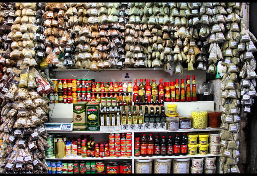 São Paulo Food Tour: The Flavors of Brazil - The gourmet bakery stop: coxinha and pão de queijo do the heavy lifting