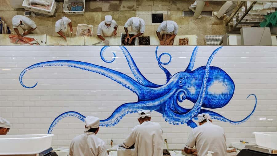 Sao Paulo, Pinheiros - Food & Graffiti Tour | in English - Pinheiros Murals Meet Real Food: The Point of the Tour