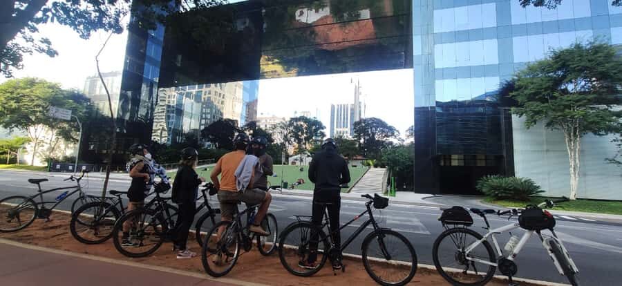 São Paulo: Street Art Bike Tour - Portinha 183 Café: where the day starts (and why it matters)