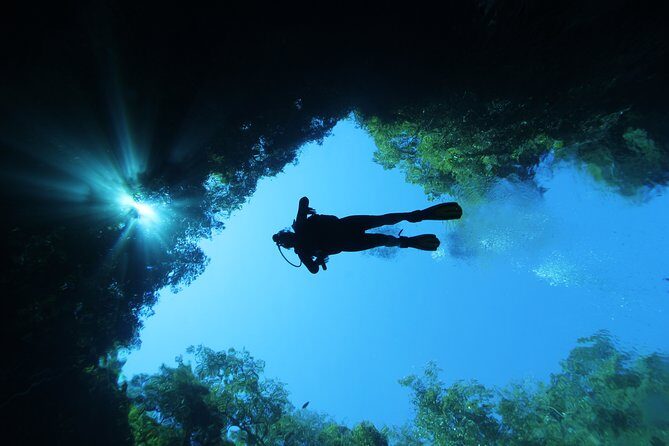 Skip the Line: Lagoa Misteriosa Admission Ticket with Scuba Diving Experience - Photos, underwater posing, and the instruction gap