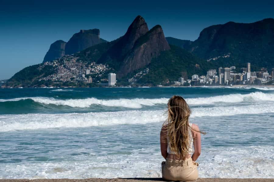 Strike a pose: The Rio Photo tour! - Renata’s Local Lens: The Difference Between Photos and a Real Plan