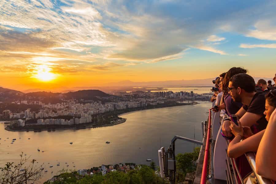 Sugarloaf Mountain Fast-Pass Ticket and Guided Tour - Second Cable Car to the Top: Copacabana, Guanabara Bay, and the Big Picture