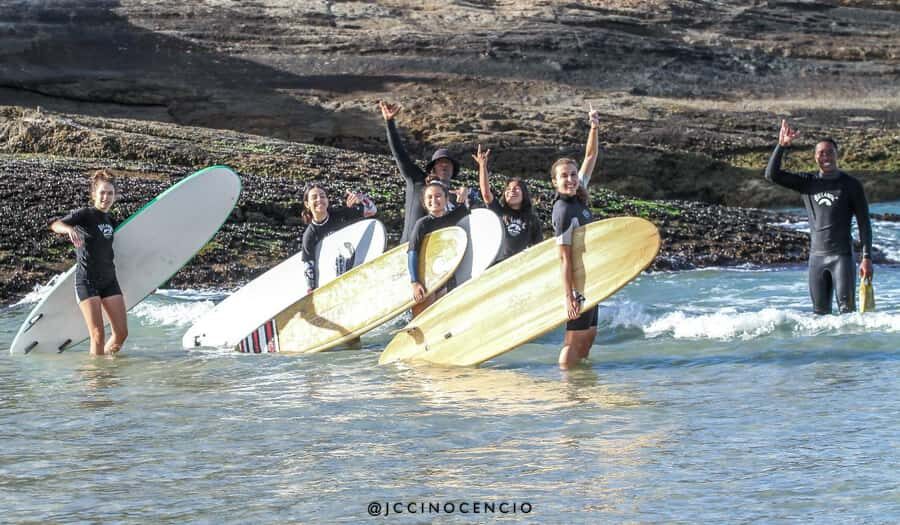 Surf lessons with local instructors in Copacabana/ipanema! - The 1-hour coaching block: getting up, not just riding